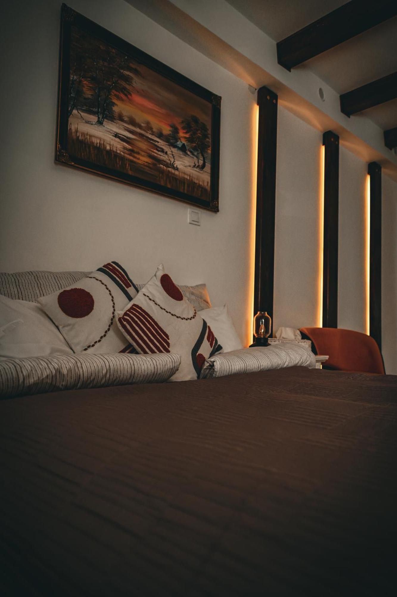 Kishaz Apartman Eger Ngoại thất bức ảnh